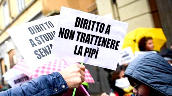 Bambini schedati per andare in bagno a scuola: polemiche con la preside