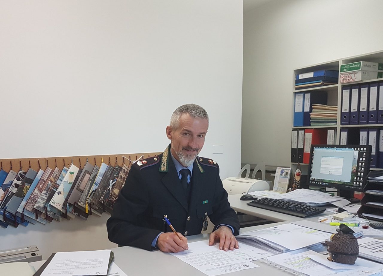 Sportello di Polizia locale in piazza San Zenone a Castano