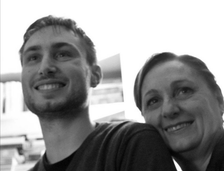 31enne di Mozzate muore dopo un malore: la madre lo ricorda con una lettera