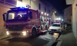 Incendio nella notte, salvati dai pompieri