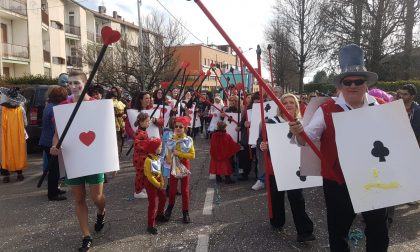 Carnevale a Venegono, l'invasione delle favole LE FOTO