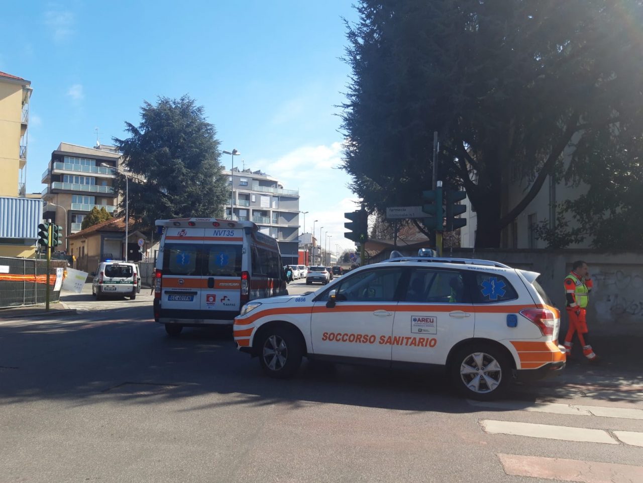 Anziano investito in bici a Bollate