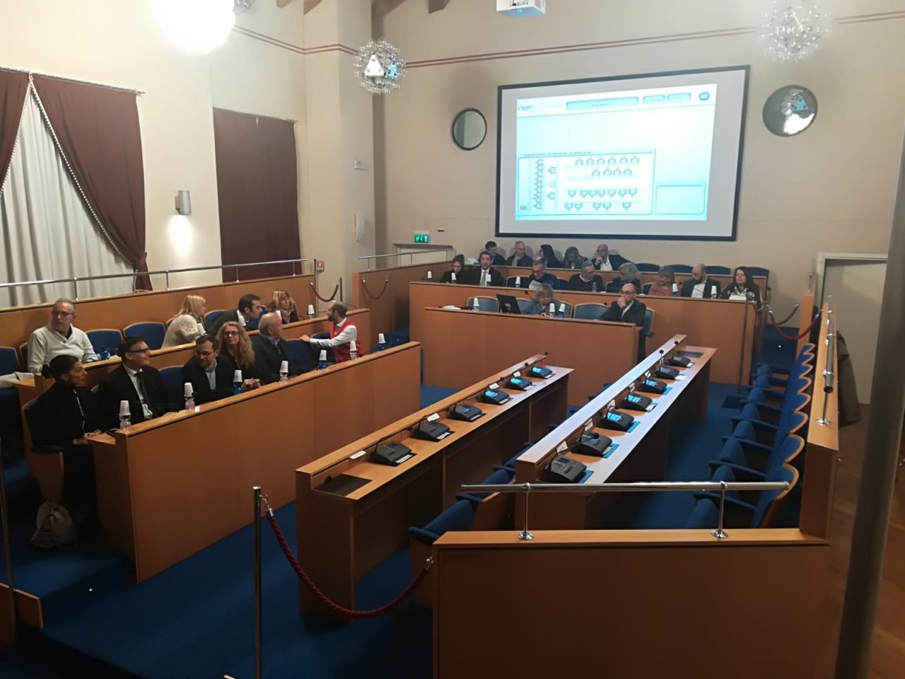 Tangenti, Legnano in Comune: “Si azzeri tutto, subito al voto”