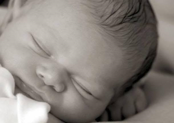 “Sono qui con te”, uno spazio per mamma e neonato