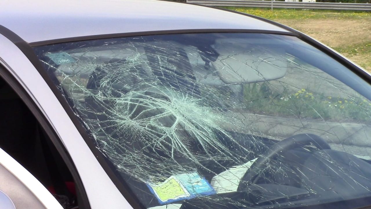 Incidente a Rescaldina, coinvolto anche un neonato FOTO