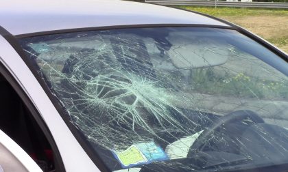Incidente a Rescaldina, coinvolto anche un neonato FOTO