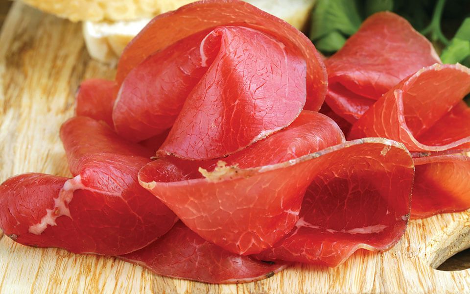Bresaola, alimento per gli sportivi e integratore naturale
