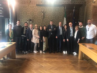 Rho: Accordo tra comune e negozianti per rilanciare il commercio