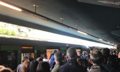 Guasto a Gobba, caos sulla metropolitana verde