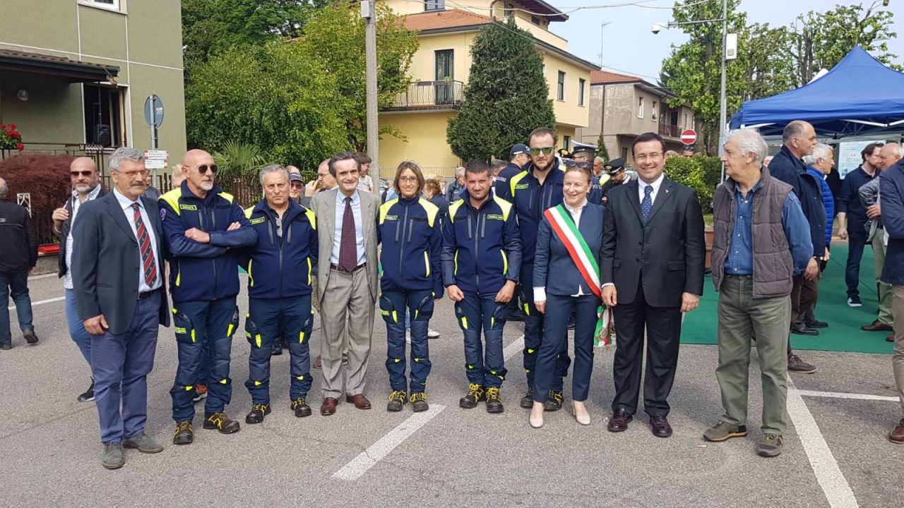 Sottopasso Locate, prima pietra con polemica