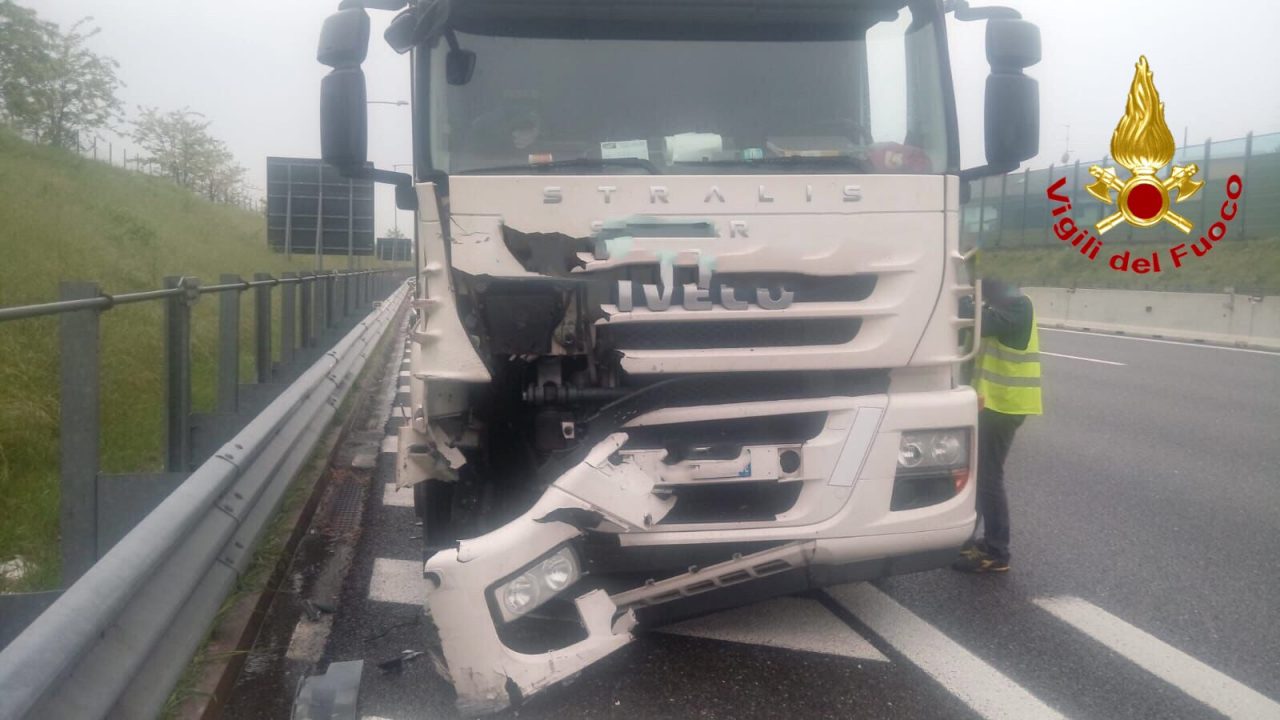 Traffico bloccato sulla A9