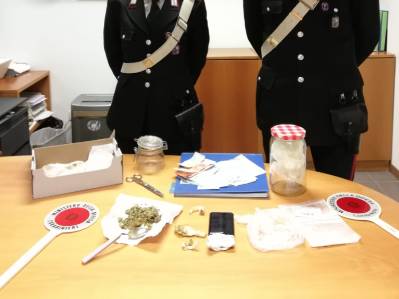 26enne di Azzate arrestato per spaccio e aggressione ai Carabinieri