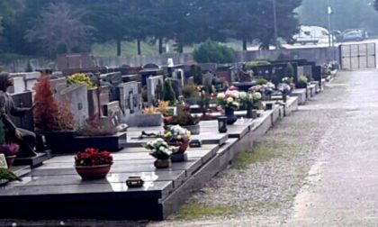 Fa visita ai suoi cari al cimitero: 92enne muore d'infarto