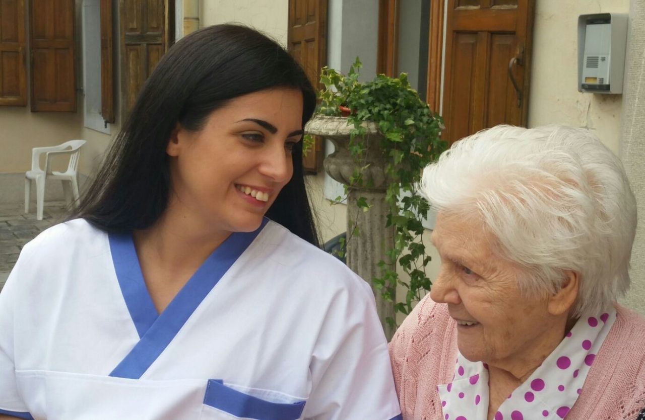 Residenze sanitarie per anziani: il gruppo “Sereni orizzonti” cerca personale