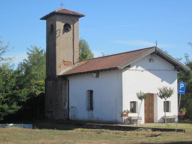 Bareggio, raccogli girasoli per il restauro della chiesetta