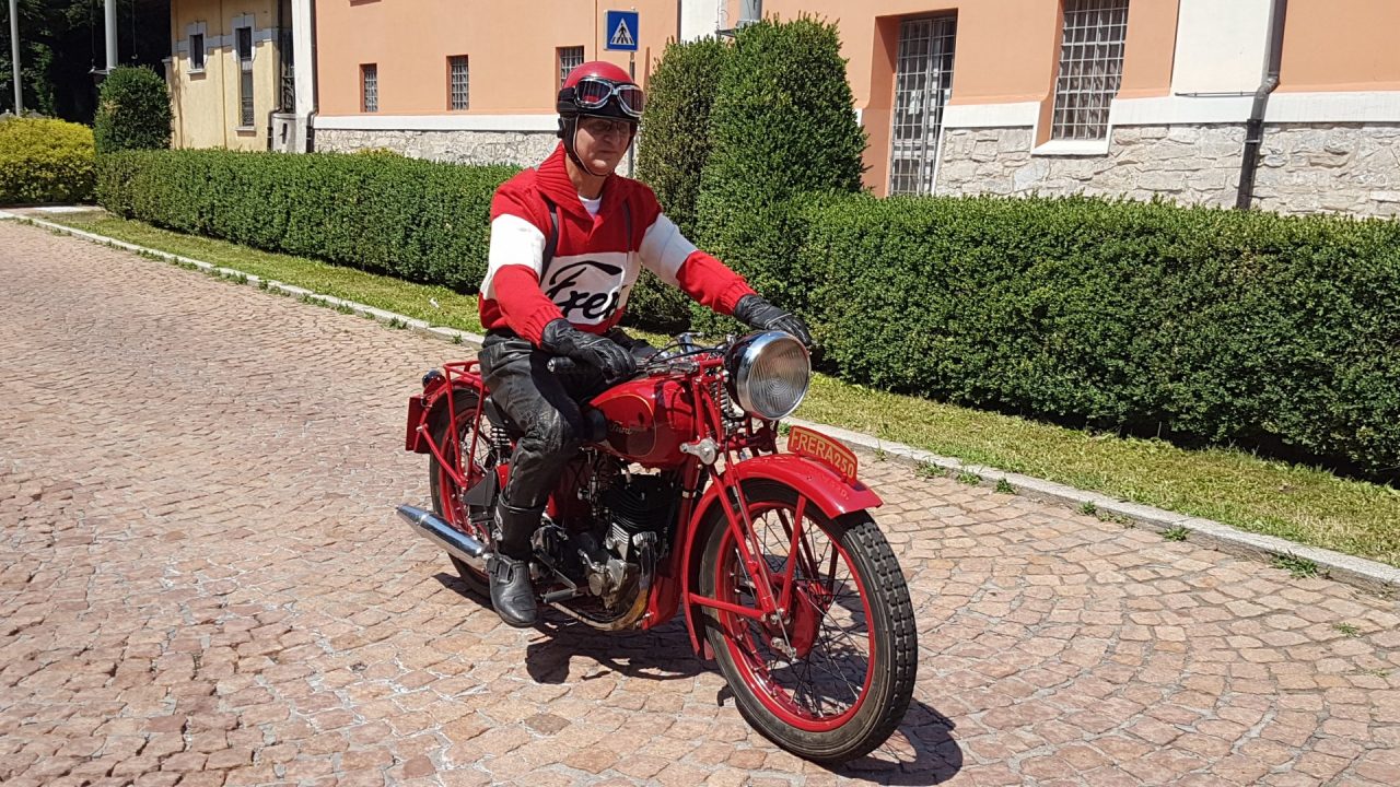 Moto storiche, a Tradate rivive il circuito Frera FOTO