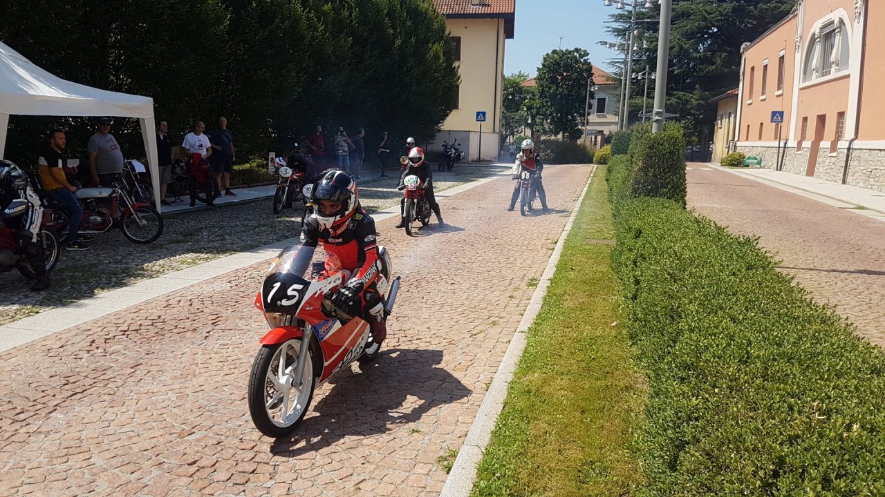 moto storiche riewvocazione circuito Città di Tradate