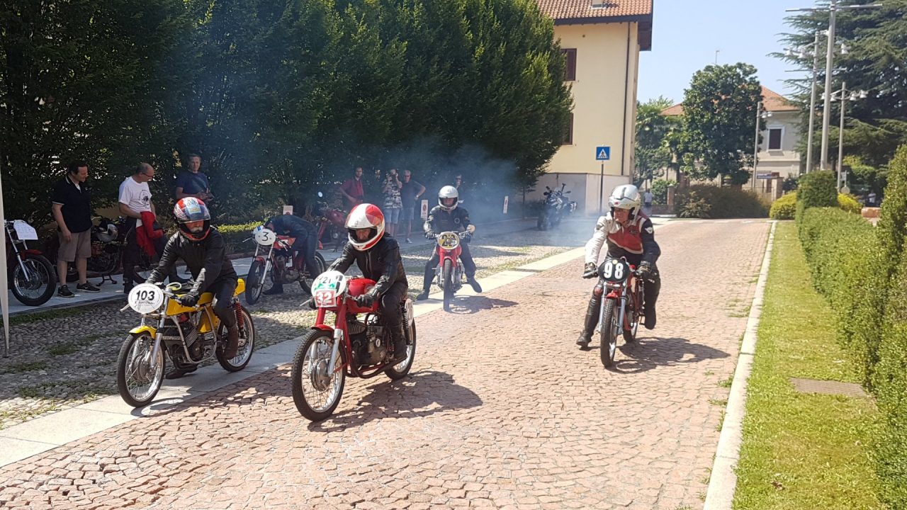 moto storiche riewvocazione circuito Città di Tradate