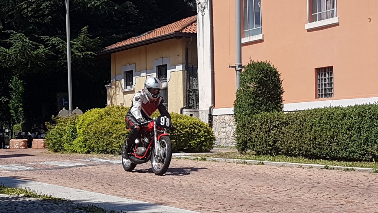 moto storiche riewvocazione circuito Città di Tradate