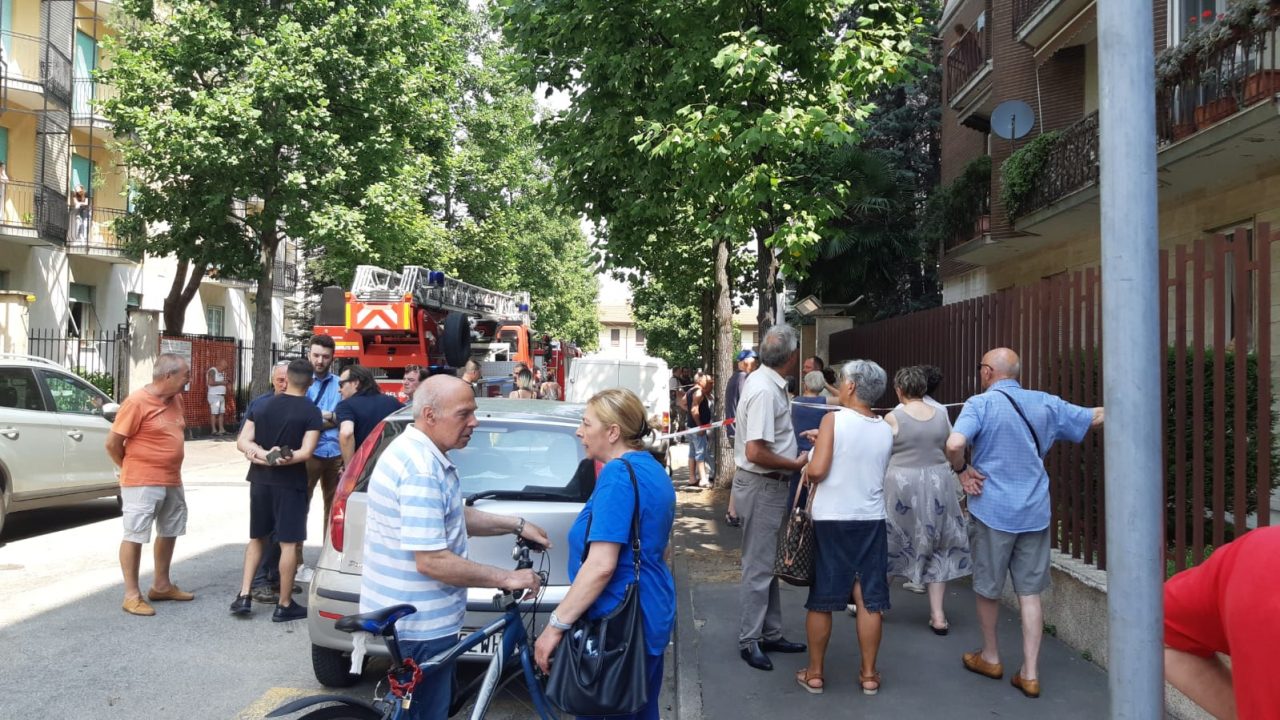 figlio uccide il padre