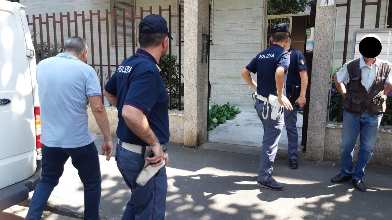 figlio uccide il padre