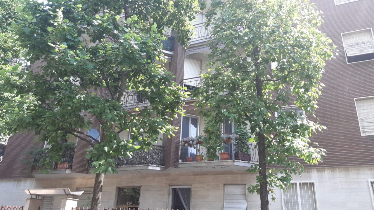 figlio uccide il padre