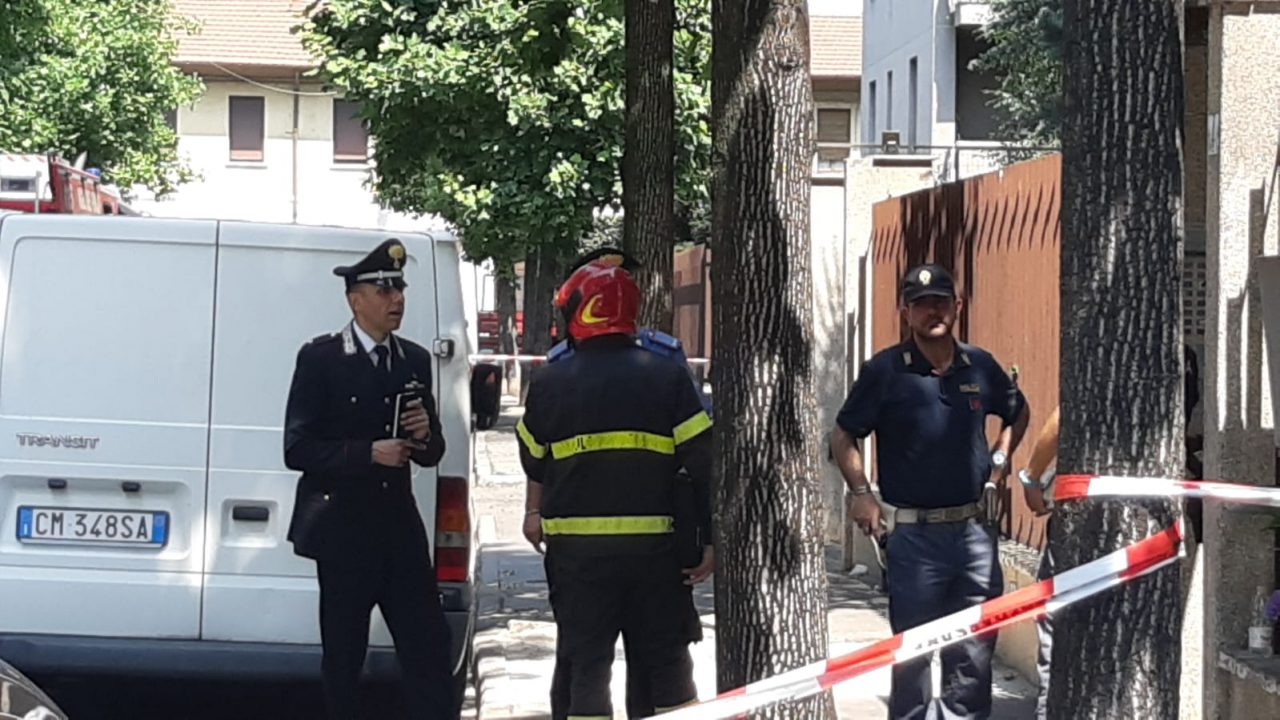 figlio uccide il padre