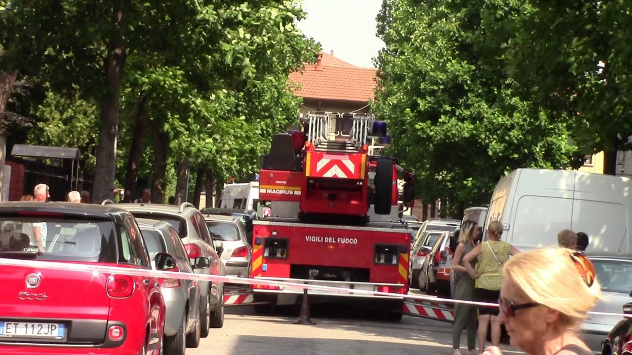 figlio uccide il padre