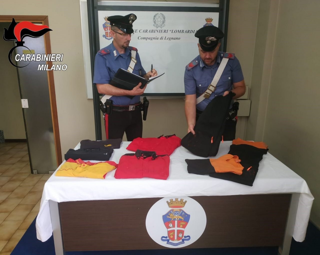 Due arrestati per truffa e sostituzione di persona