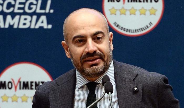 Governo M5S-Pd, Paragone non ci sta: “Se si fa non contino su di me”
