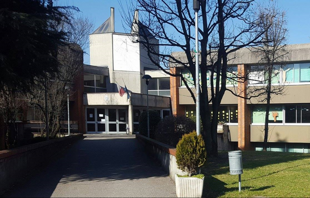 Furto alla scuola media Moro di Saronno: bottino di pochi euro