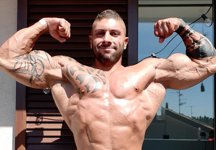 Bodybuilder varesino morto in un b&b a Padova: aveva solo 23 anni
