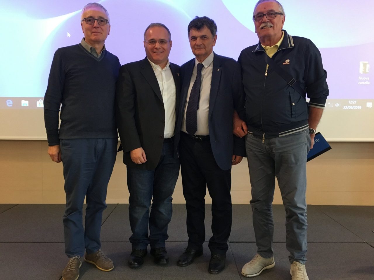 Squadre di pallavolo della provincia di Varese premiate a Saronno FOTO
