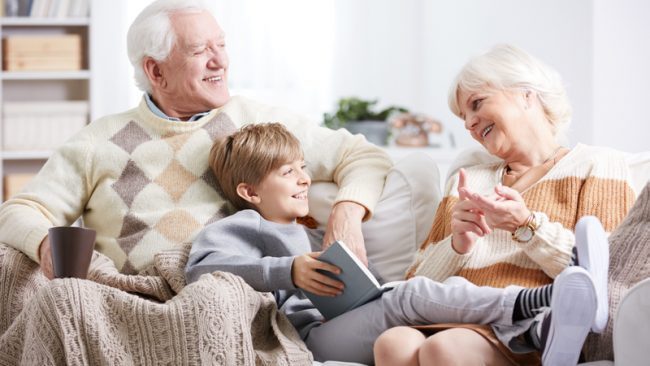 Auguri di cuore ai nostri super nonni: festeggiateli con noi!