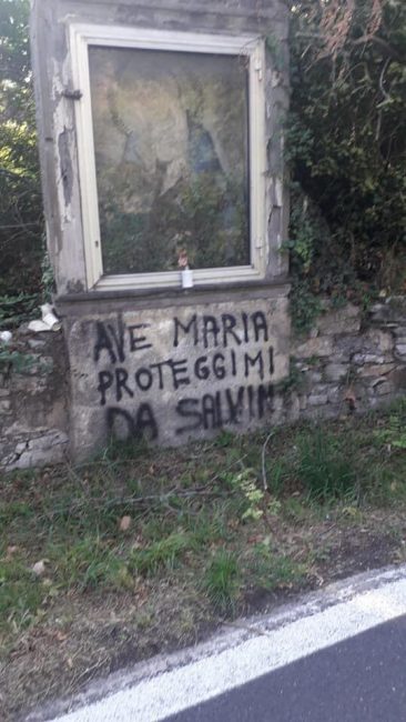 Scritte contro Salvini: imbrattata la Madonnina di Provaglio