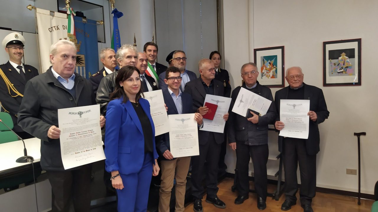 Corbetta, pioggia di onorificenze VIDEO