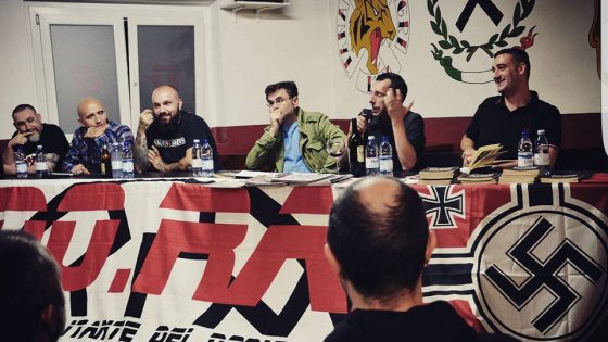 Cittadinanza onoraria a Segre, i neonazisti di Do.Ra contro la Polizia. La solidarietà dal Pd