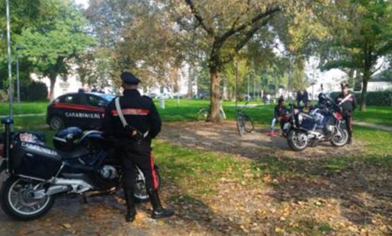21enne tunisino spaccia in bici tra Busto e Castellanza: fermato