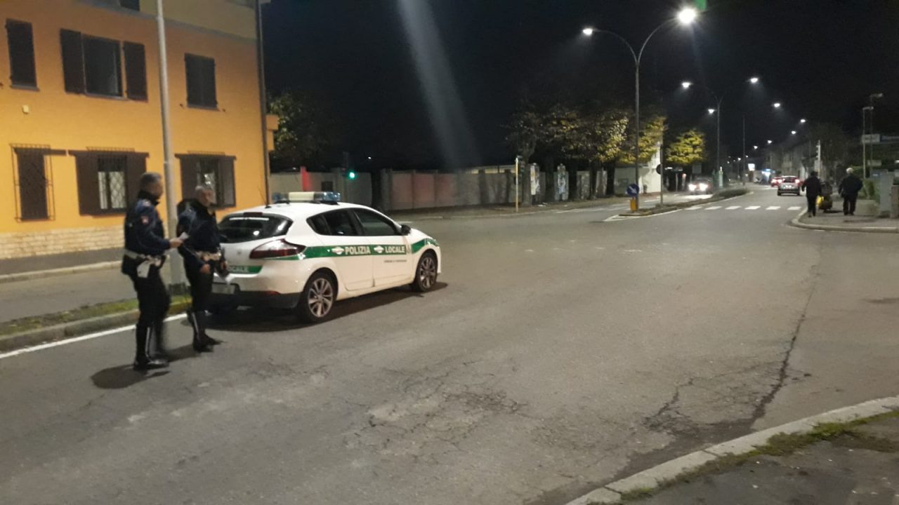 Scontro all’incrocio, paura a Parabiago