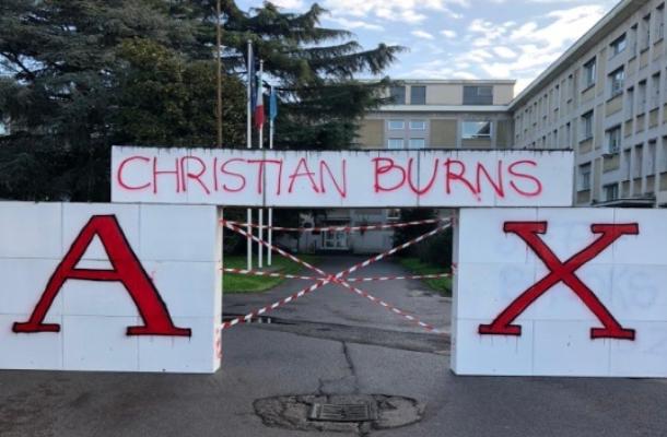 Christian Burns in visita agli studenti del Maggiolini
