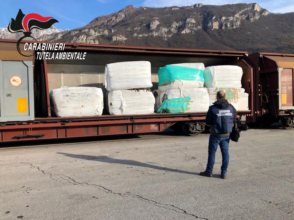 Sequestrate ottocento tonnellate di rifiuti