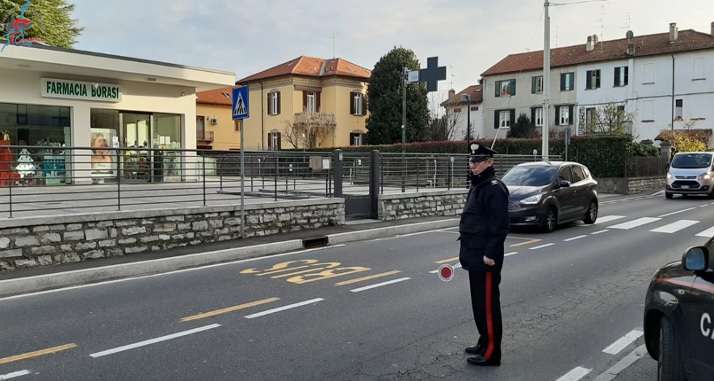 Rapinò la farmacia: arrestato ucraino