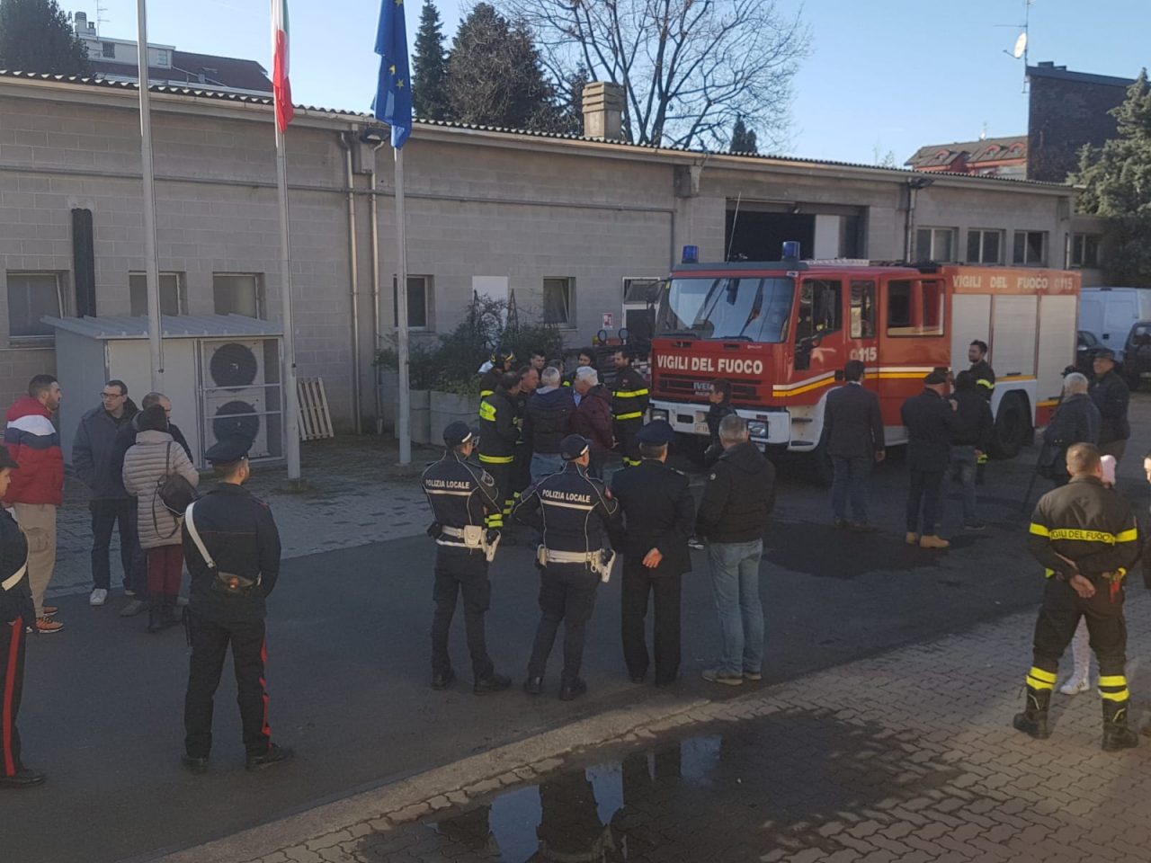 vigili del fuoco volontari tradate