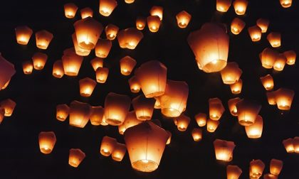 Appello della Protezione Civile contro le lanterne volanti: "Rischio incendi"