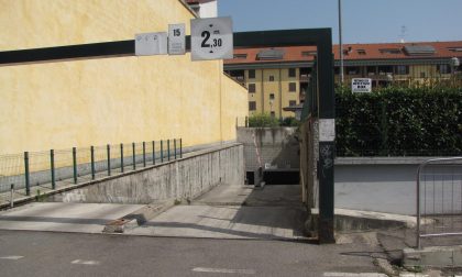 Rho: Intervengono per "sfrattare" un senzatetto, arrestano uno spacciatore