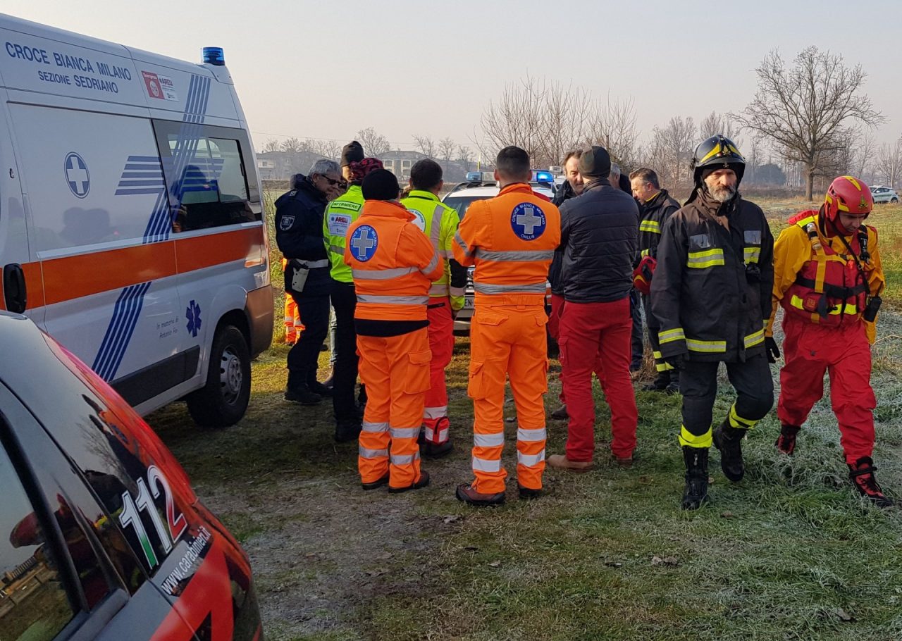 Donna in un canale a Cisliano: ancora disperso il marito LE FOTO