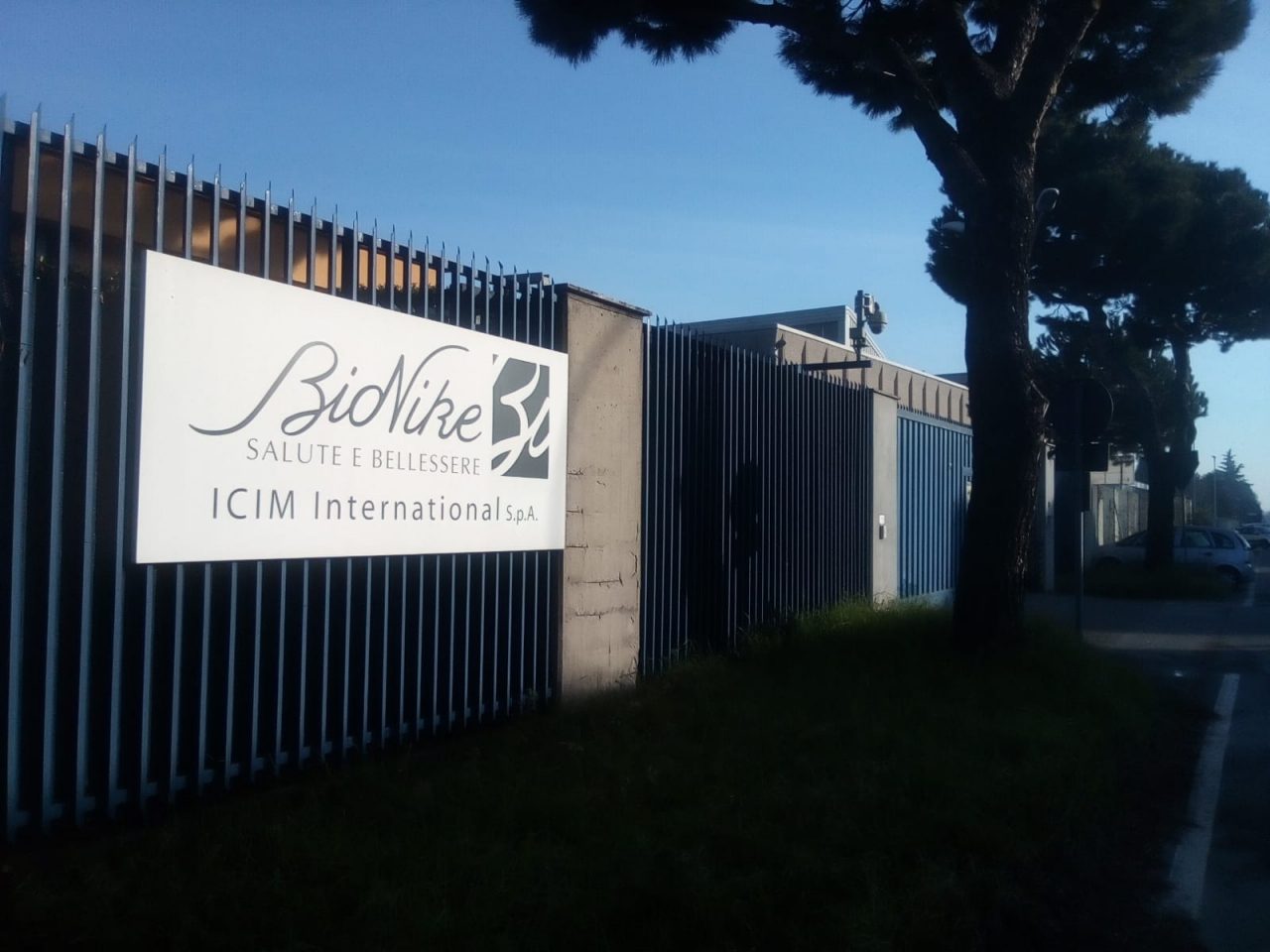 Infortunio sul lavoro: 43enne si ustiona
