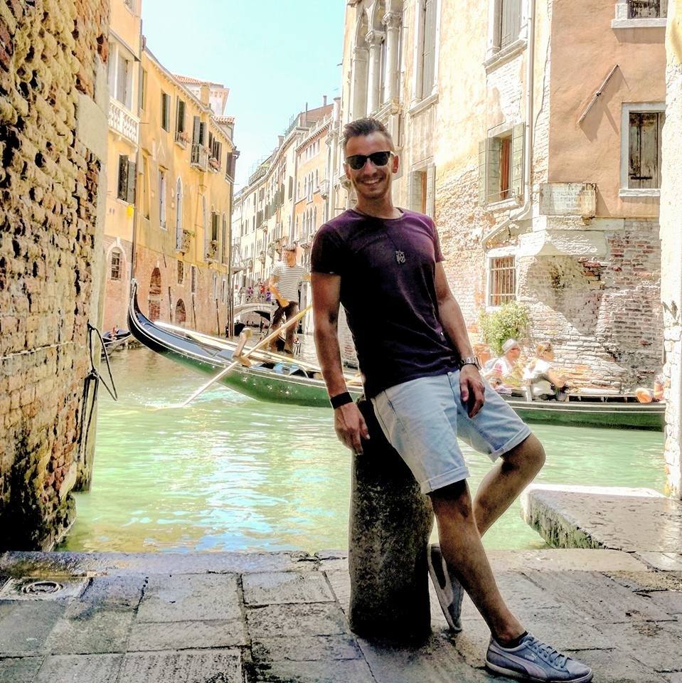 Fabio muore un anno dopo l’incidente in moto