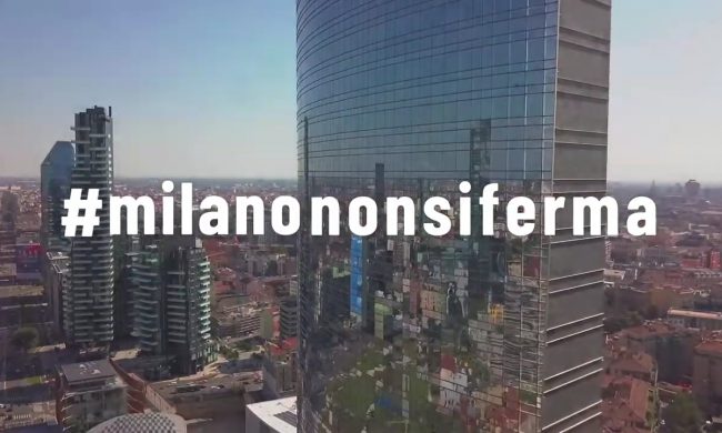 #Milanononsiferma: il VIDEO virale che sconfigge la psicosi coronavirus