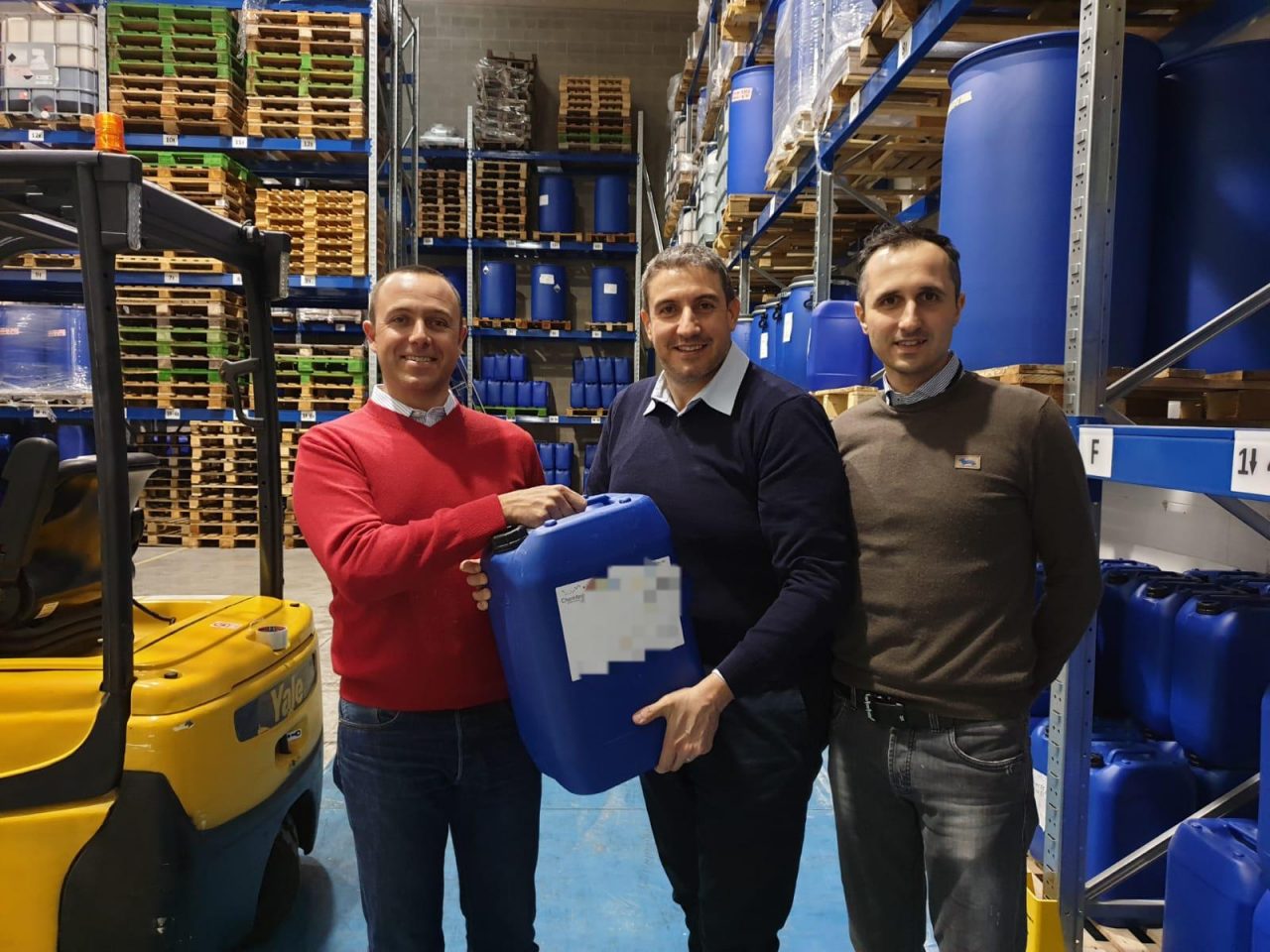 Disinfettante gratis distribuito dal Comune